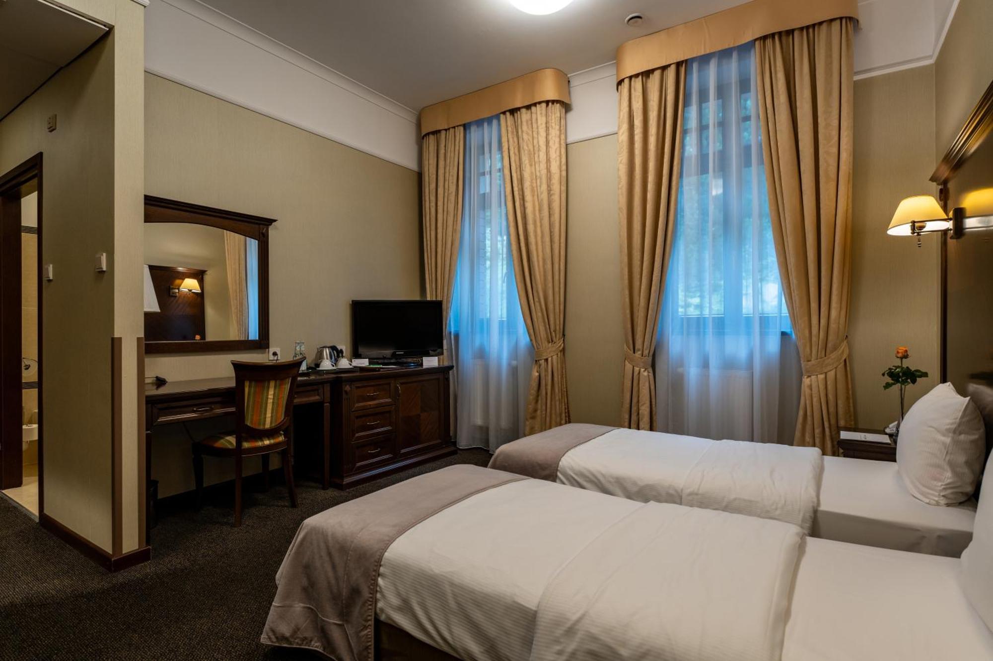 Grand Sal Hotell Wieliczka Eksteriør bilde