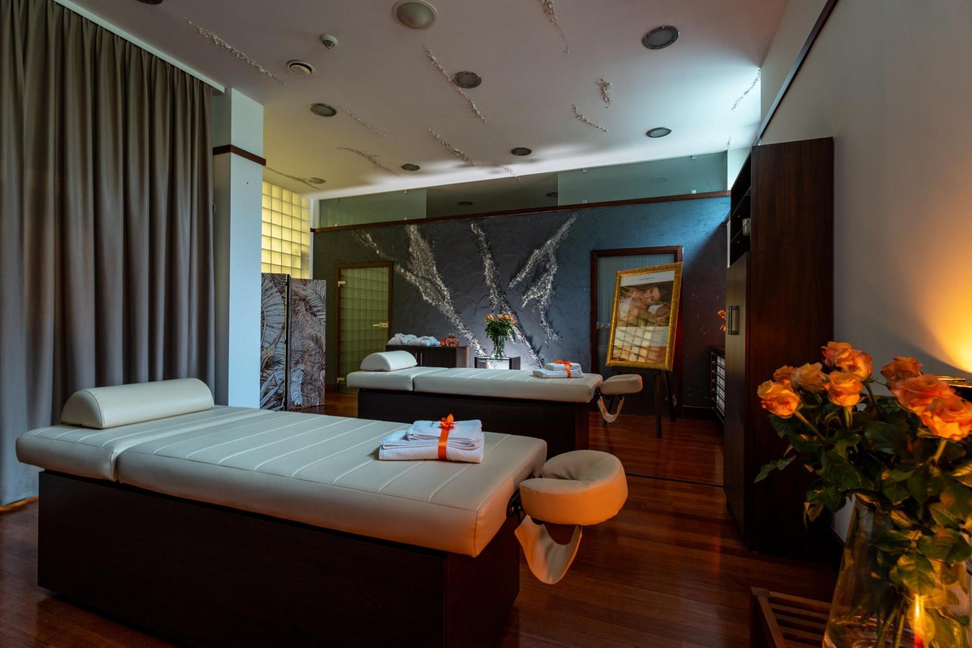Grand Sal Hotell Wieliczka Eksteriør bilde