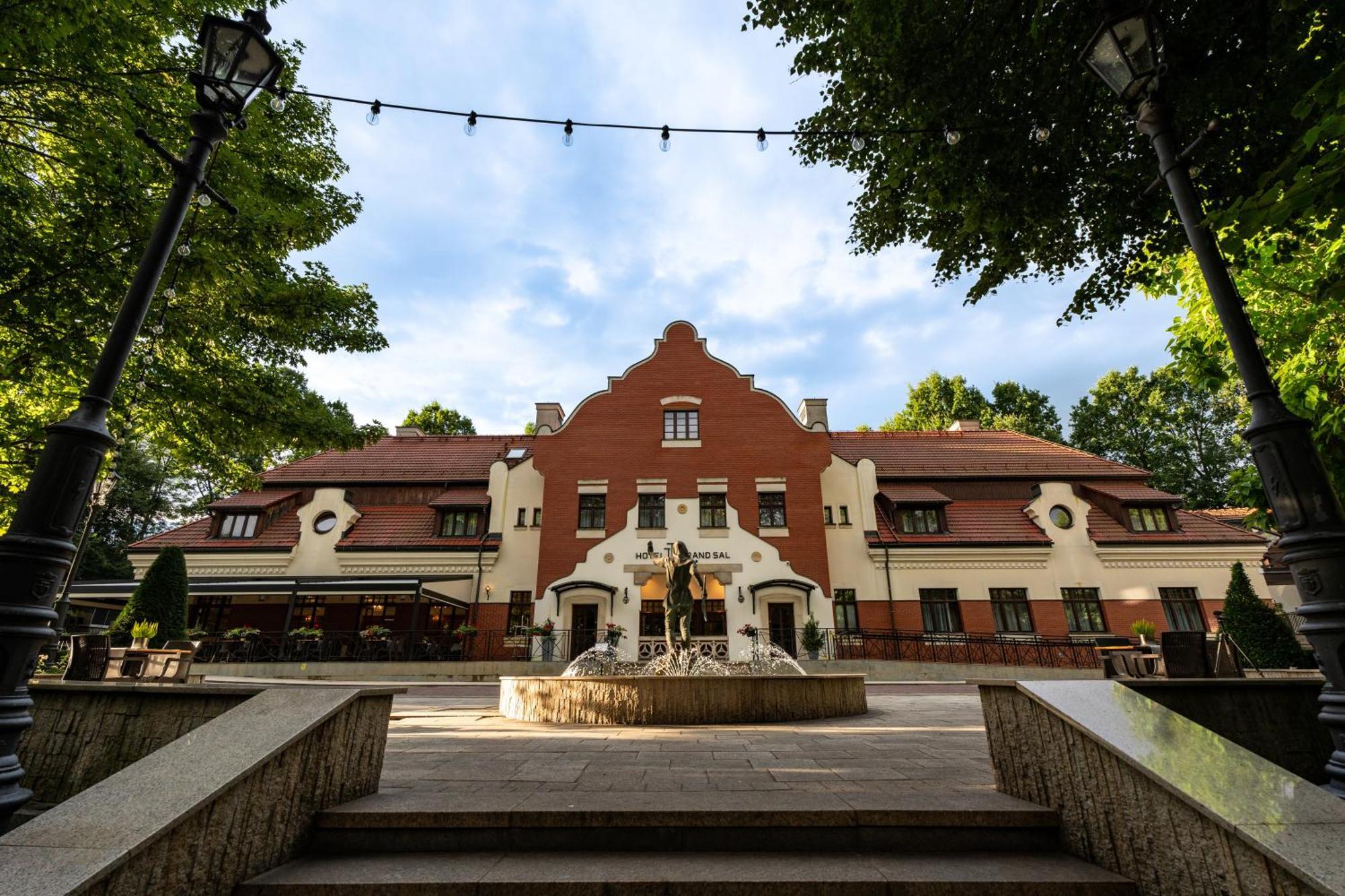 Grand Sal Hotell Wieliczka Eksteriør bilde