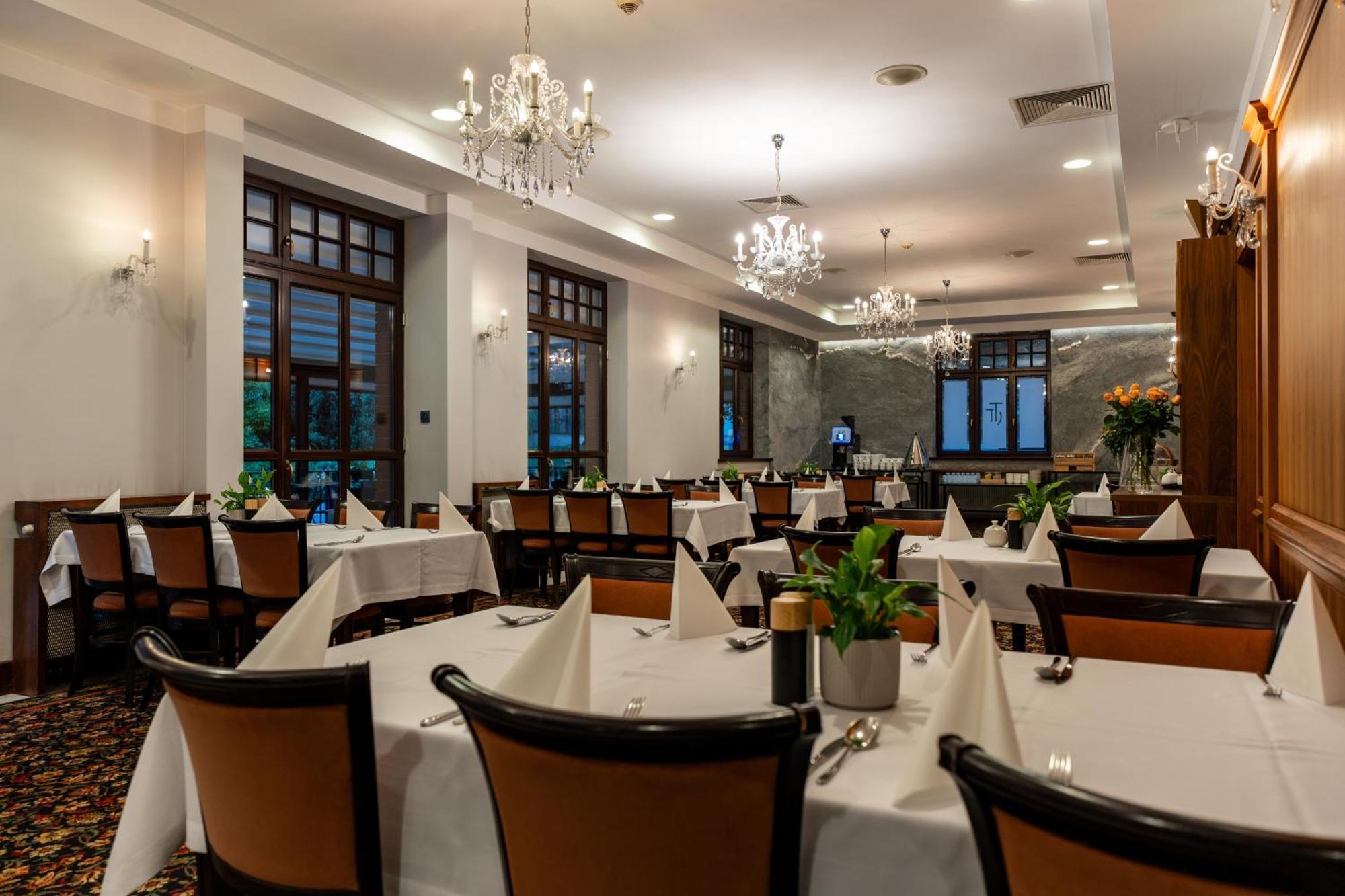Grand Sal Hotell Wieliczka Eksteriør bilde