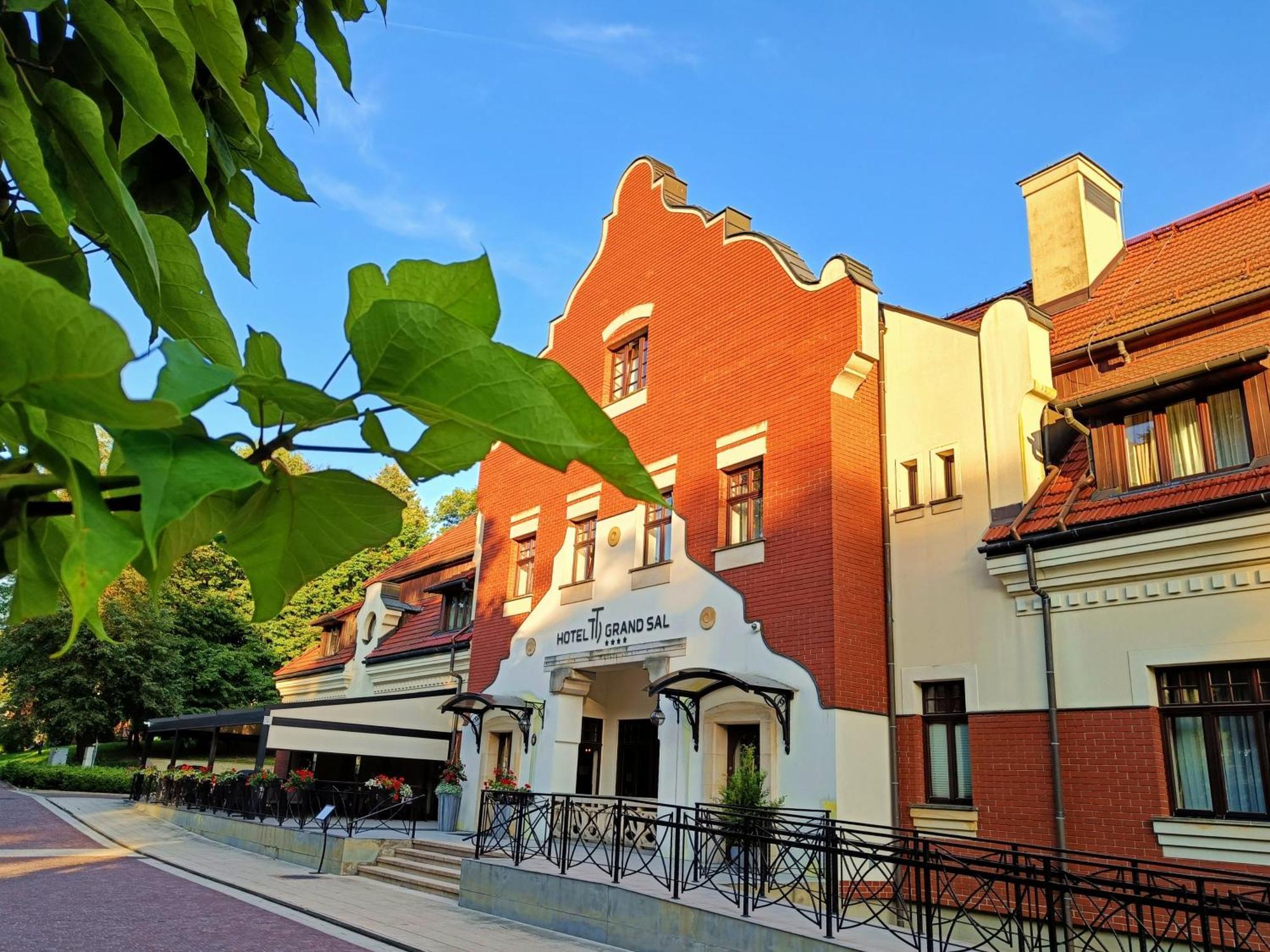 Grand Sal Hotell Wieliczka Eksteriør bilde